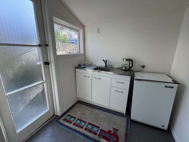 Address withheld Mount Victoria_1