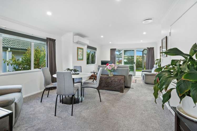 60/16 Rototuna Road Flagstaff_2