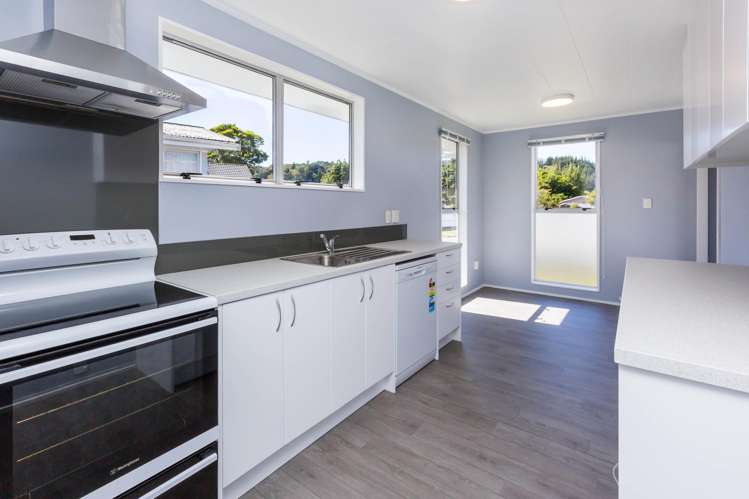 23 Blueberry Grove Timberlea_8
