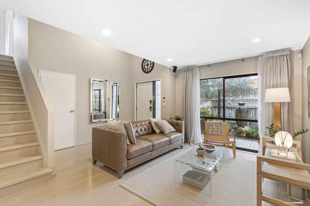 4/30 Roanoke Way Albany_1