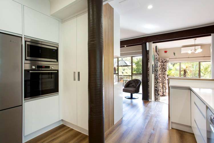 13 Tiri View Place Waiake_6