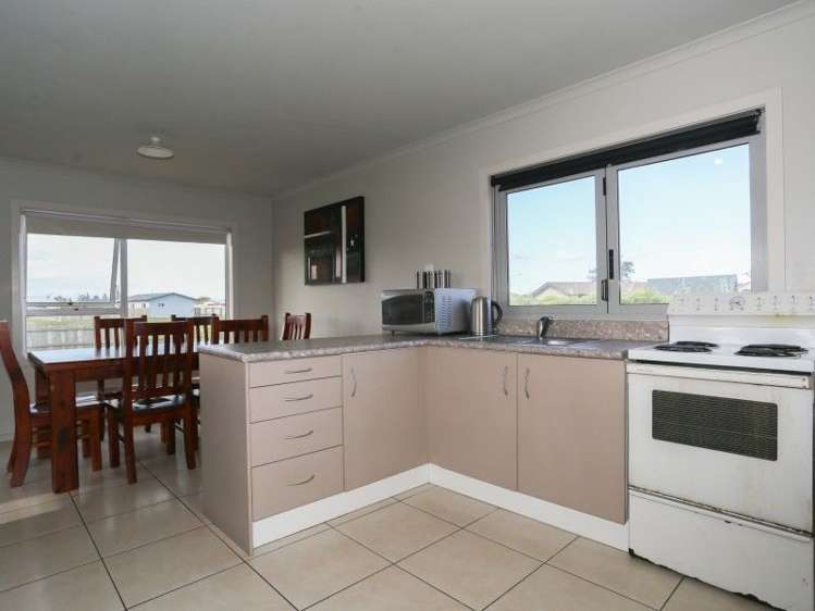 341 Flaxmere Avenue Flaxmere_6