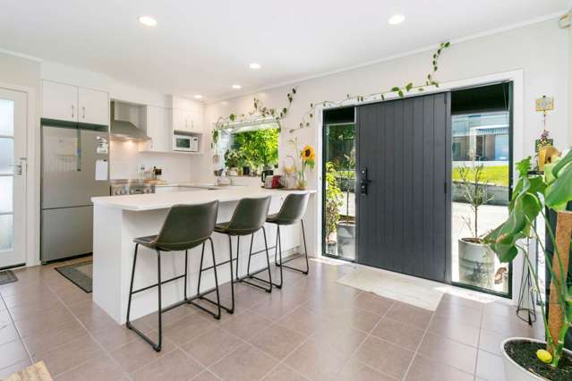 64b Colwill Road Massey_1