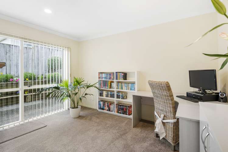 2 Columbia Crescent Beachlands_22