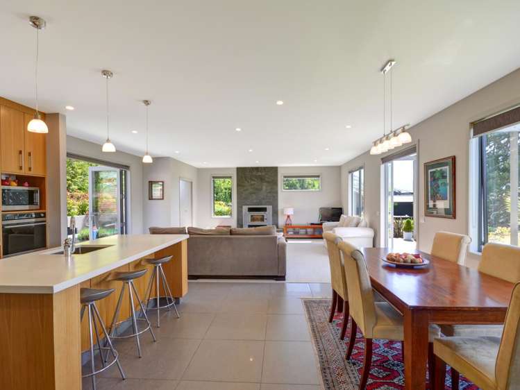 4 Saint Peters Place Queenstown_6