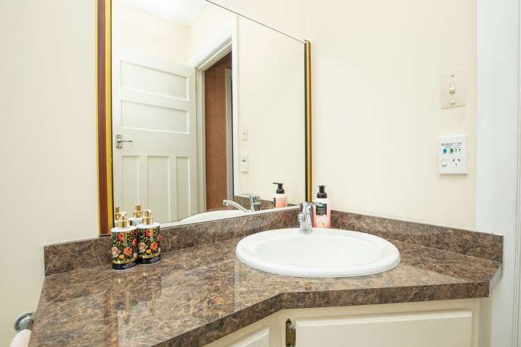 32 Harborough Street Watlington_9