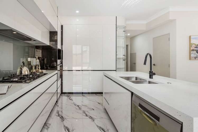 72 Charlestown Drive Flat Bush_6