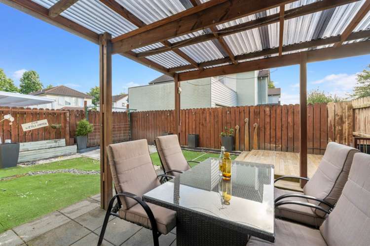 32 Bruce Pulman Drive Takanini_7