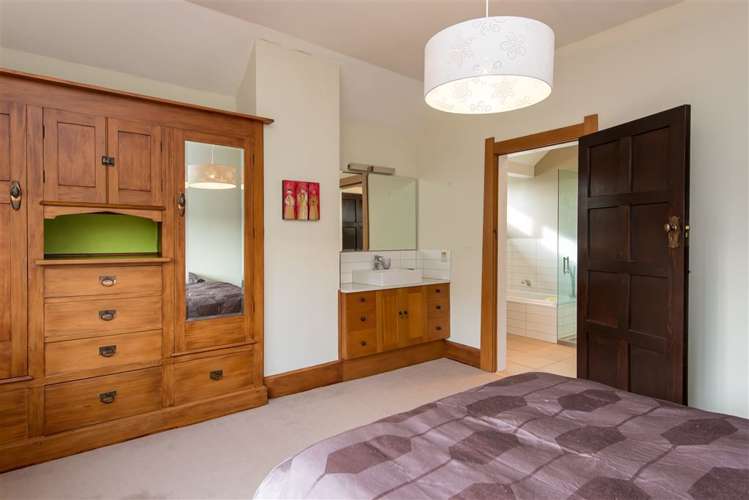 18 Allister Avenue Merivale_19