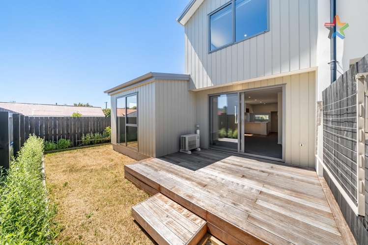 1/15 Awamutu Grove Waiwhetu_8