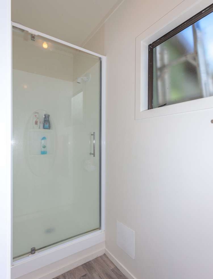 200 The Square Whangamata_19