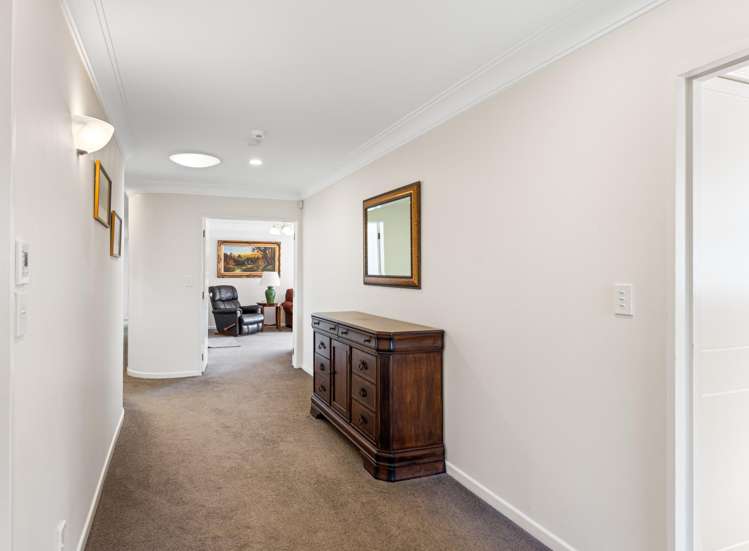 2 Rosebank Grove Waikanae_12