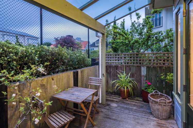 33 Hobson Crescent Thorndon_13