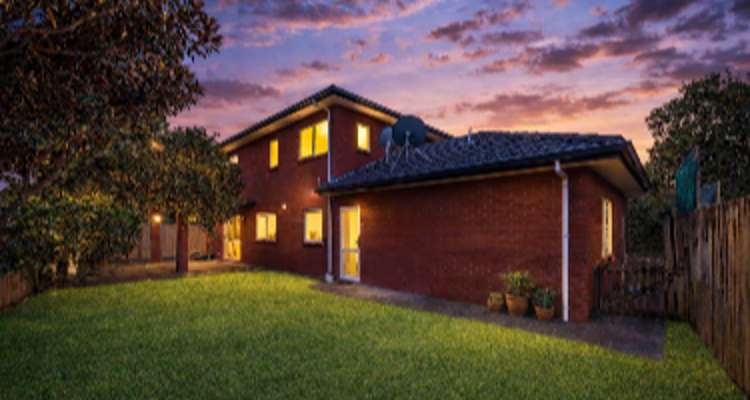 66 South Kensington Way_0