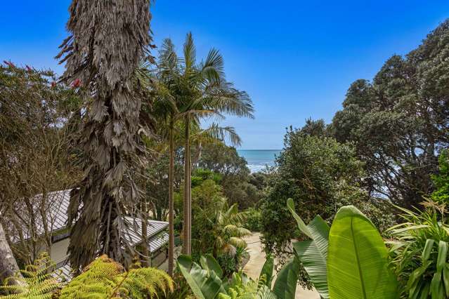 Ocean-Close Living - Waiotahe Beach