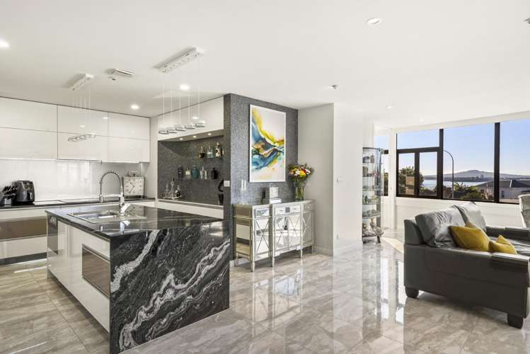 1/10 Shelly Beach Road Saint Marys Bay_27
