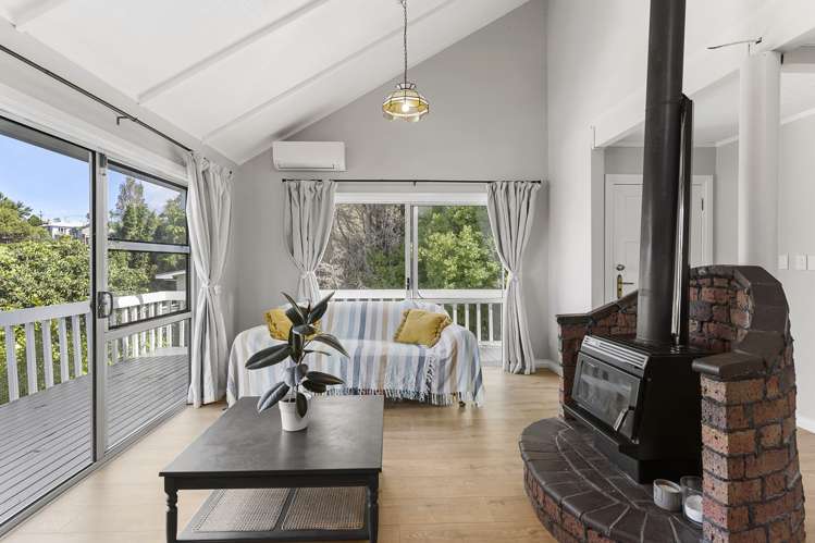 1/34 Martin Crescent Northcote_6