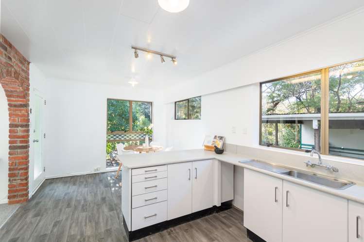 1 Avian Crescent Blue Mountains_8