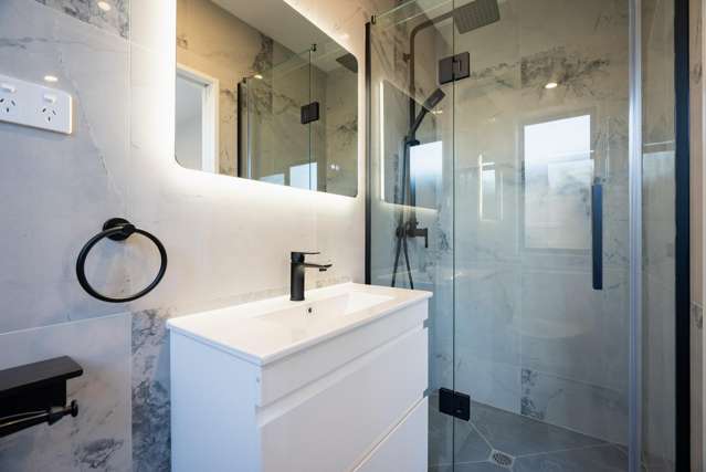 1/3153 Great North Road New Lynn_3