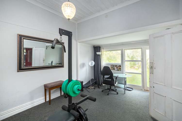 12 Clifton Avenue Carterton_9