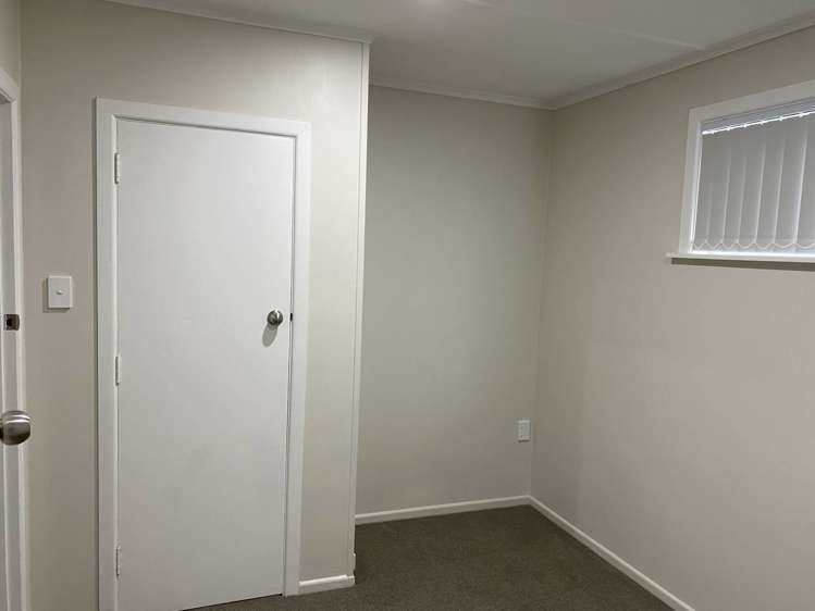 65 Woodglen Road Glen Eden_7