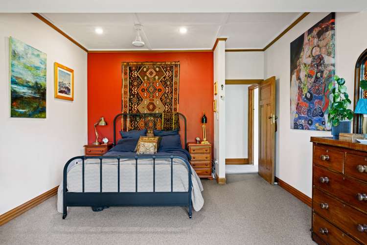 2 Murray Street Leamington_27