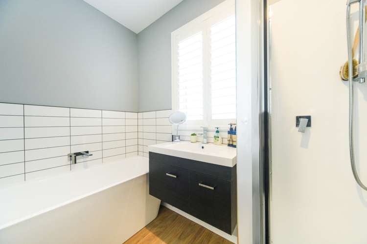 2 Oldfield Lane Marton_3