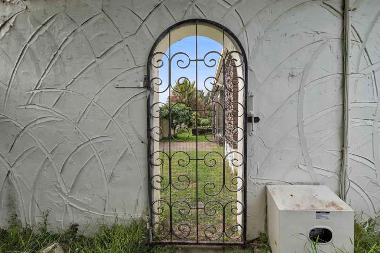 74 Cressida Avenue Stratford_22