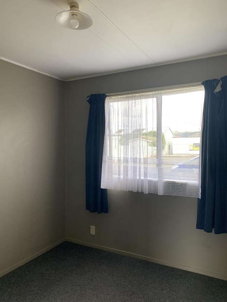 1/70 McLean Street 1193_6