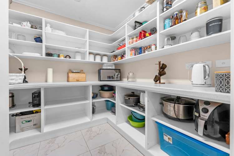 72 Lowry Road Bombay_8