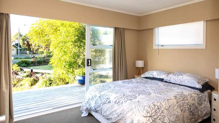 205 Kenwood Drive Matarangi_11