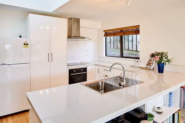 2 Gordon Road Plimmerton_2