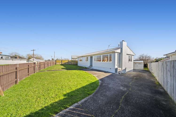 7 Williams Crescent Otara_2
