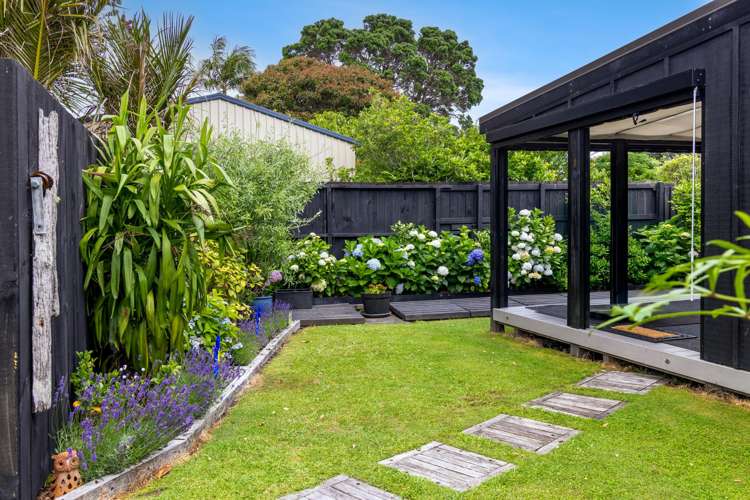 4A Riverside Drive Point Wells_17