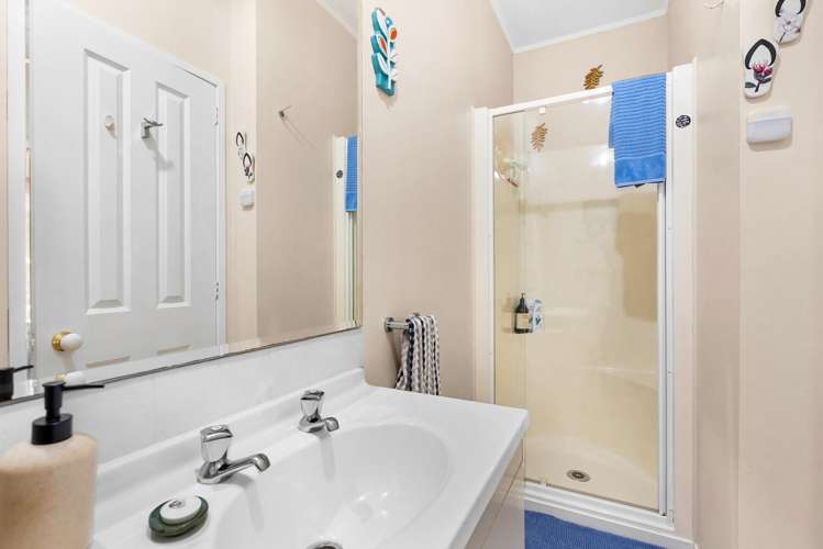 83 Hatea Drive Regent_15