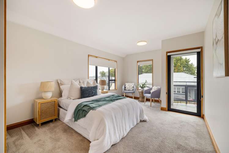 2/155 Yaldhurst Road Upper Riccarton_11