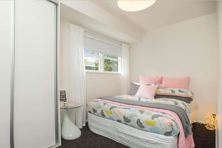 36 Royal View Road Te Atatu South_11