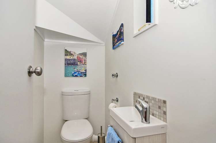 500d Ocean Road Whangamata_22