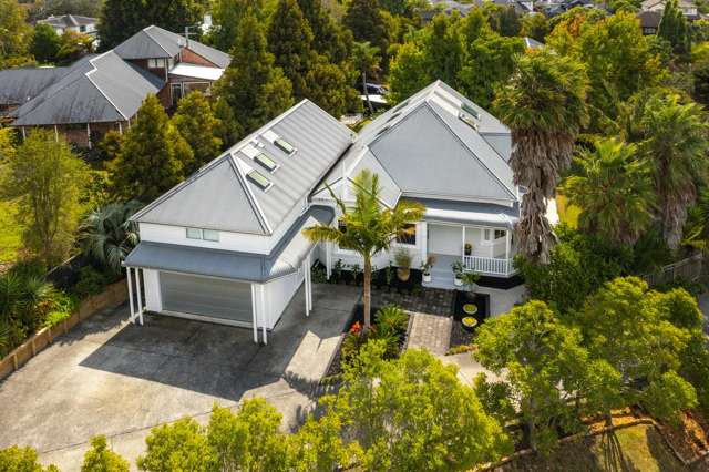 Gorgeius villa and an income that seals the deal
