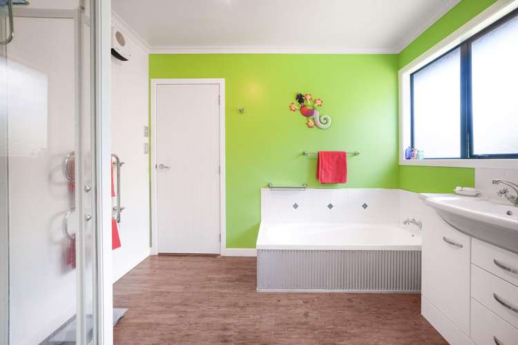 140 Awa Awa Road Tasman_12