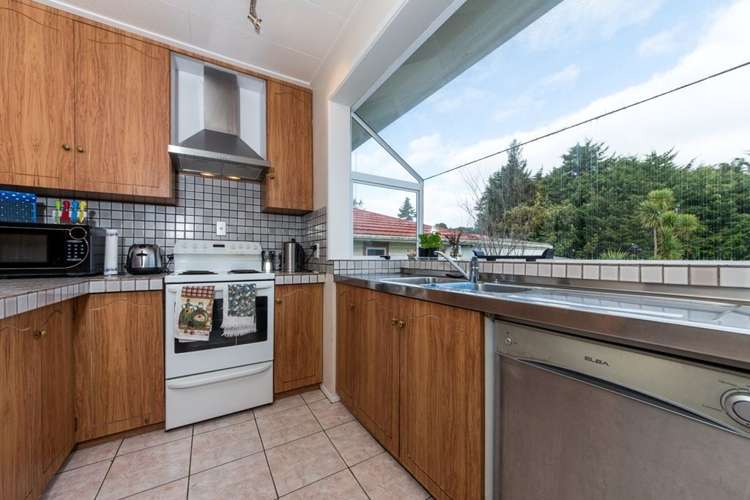 526 West Coast Road Oratia_12