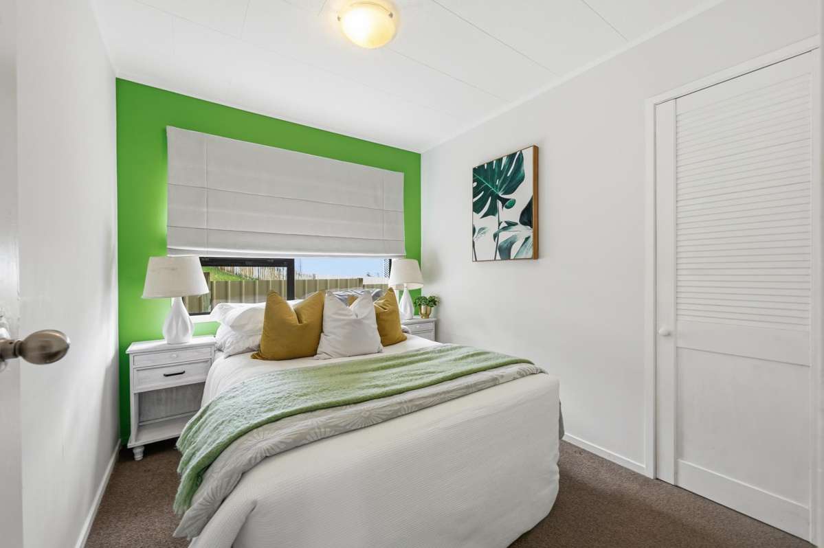 18 Holmes Drive South_3