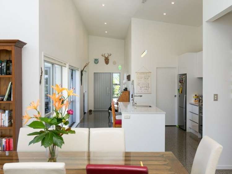 47 Links Drive Waiwhakaiho_14