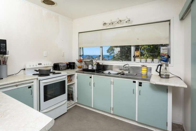 17 Toroa Street Torbay_18