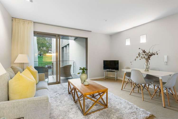 1E/11 George Street Newmarket_8