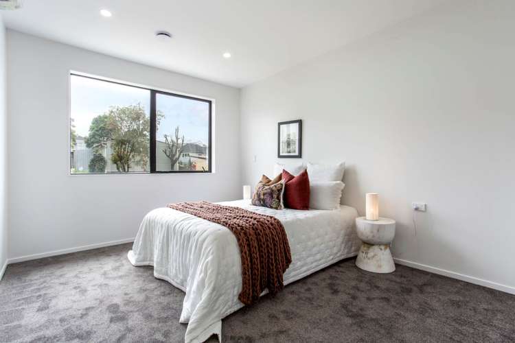 7B Craigbank Avenue New Lynn_12