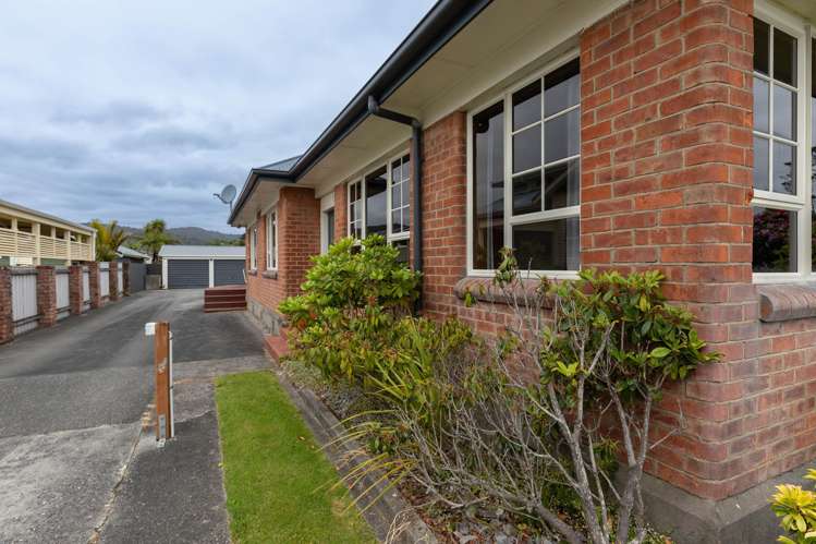 1 Byron Street Greymouth_26