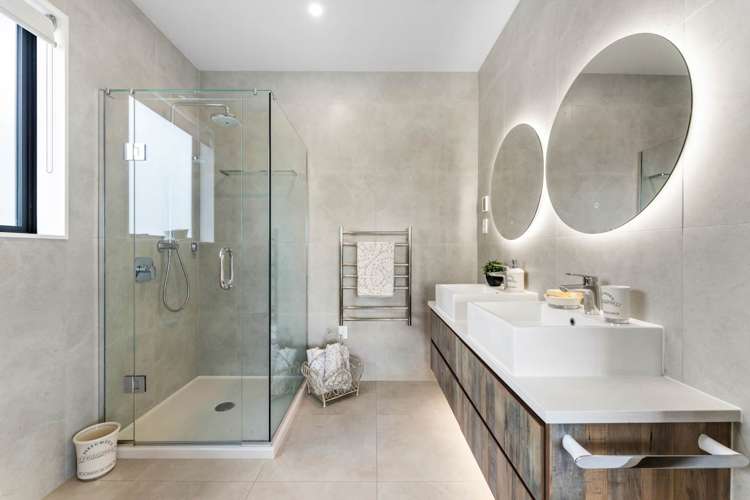 122 Arran Point Parade Orewa_14