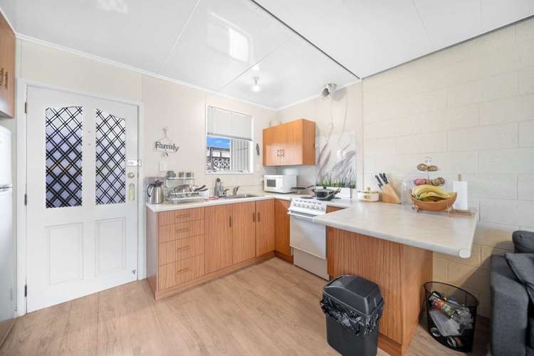 15 Burnby Place Te Anau_6