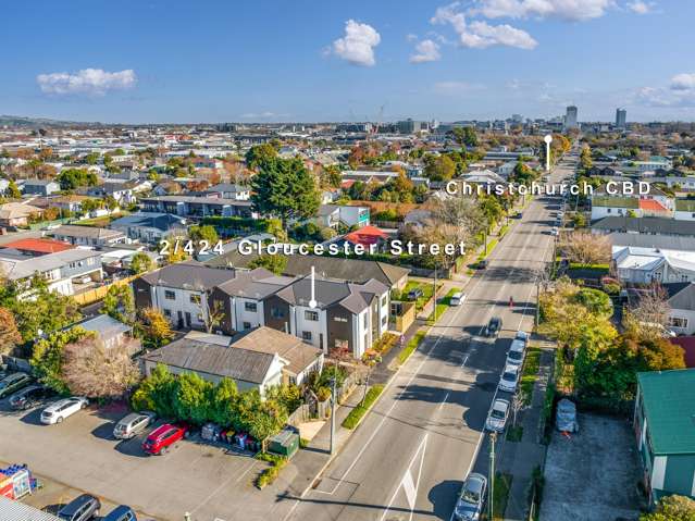 Modern, Easy Living - Must Sell!